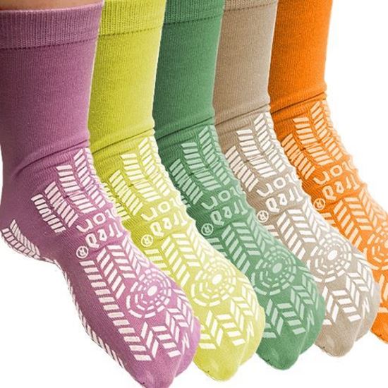 Alpine Mint Slipper Socks | Free Crochet Sock Pattern – Rohn Strong